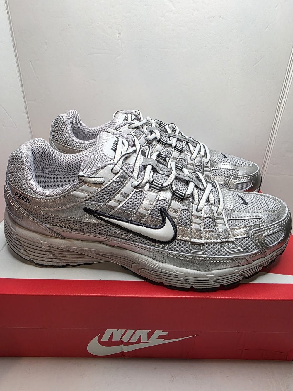 Nike P-6000 Wmns Size 9
